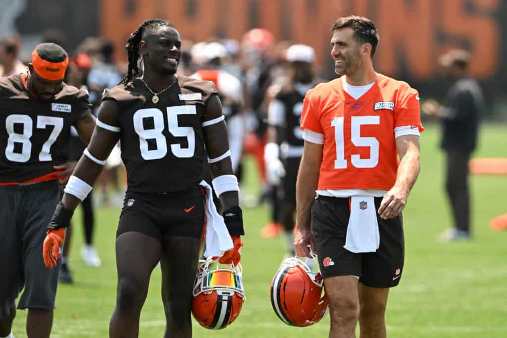 BEREA, OHIO - JUNE 11: David Njoku #85 and Joe Flacco #15 of the Cleveland Browns walk off the field after Cleveland Browns mandatory minicamp at CrossCountry Mortgage Campus on June 11, 2025 in Berea, Ohio.