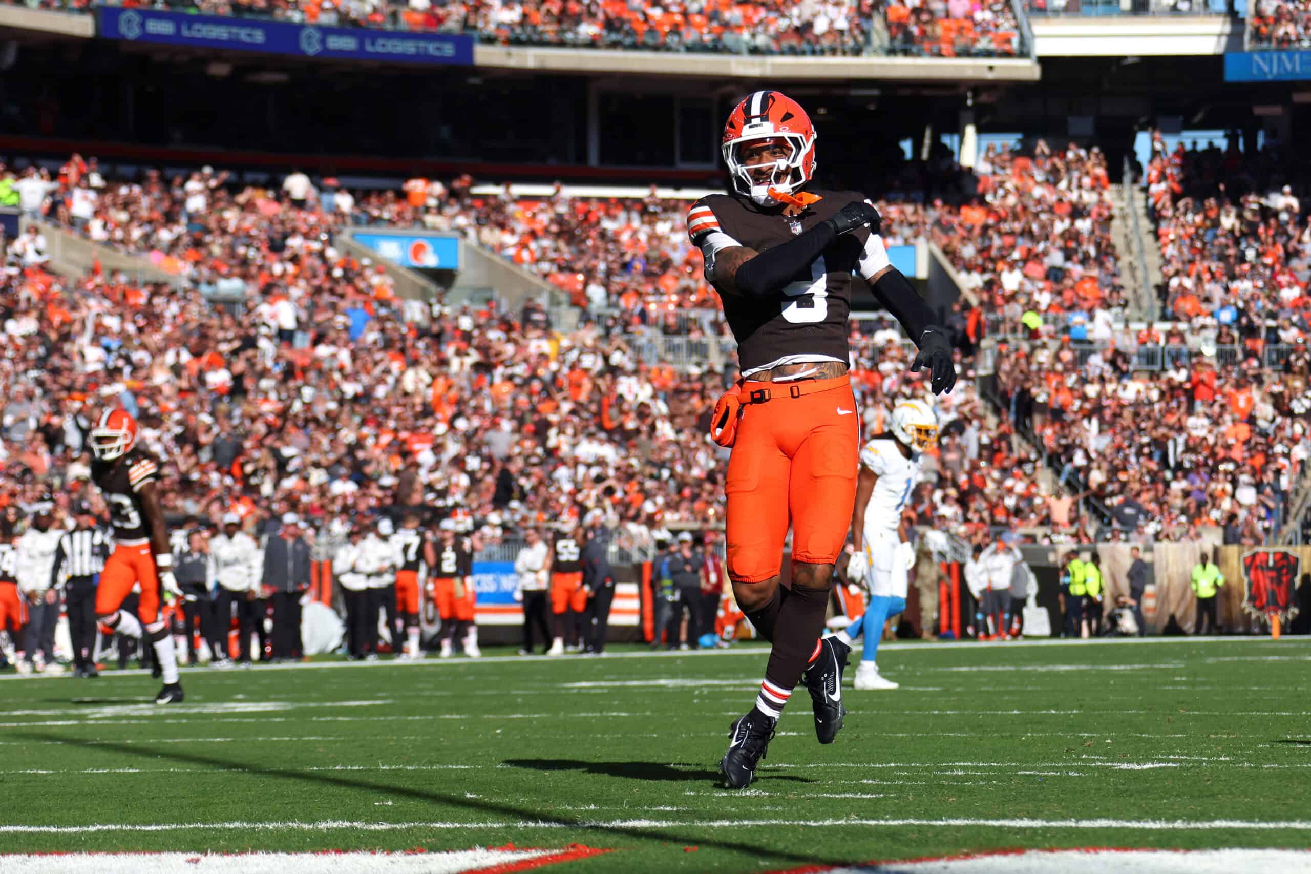 Analyst Believes Browns Will Make Surprising Move With Grant Delpit