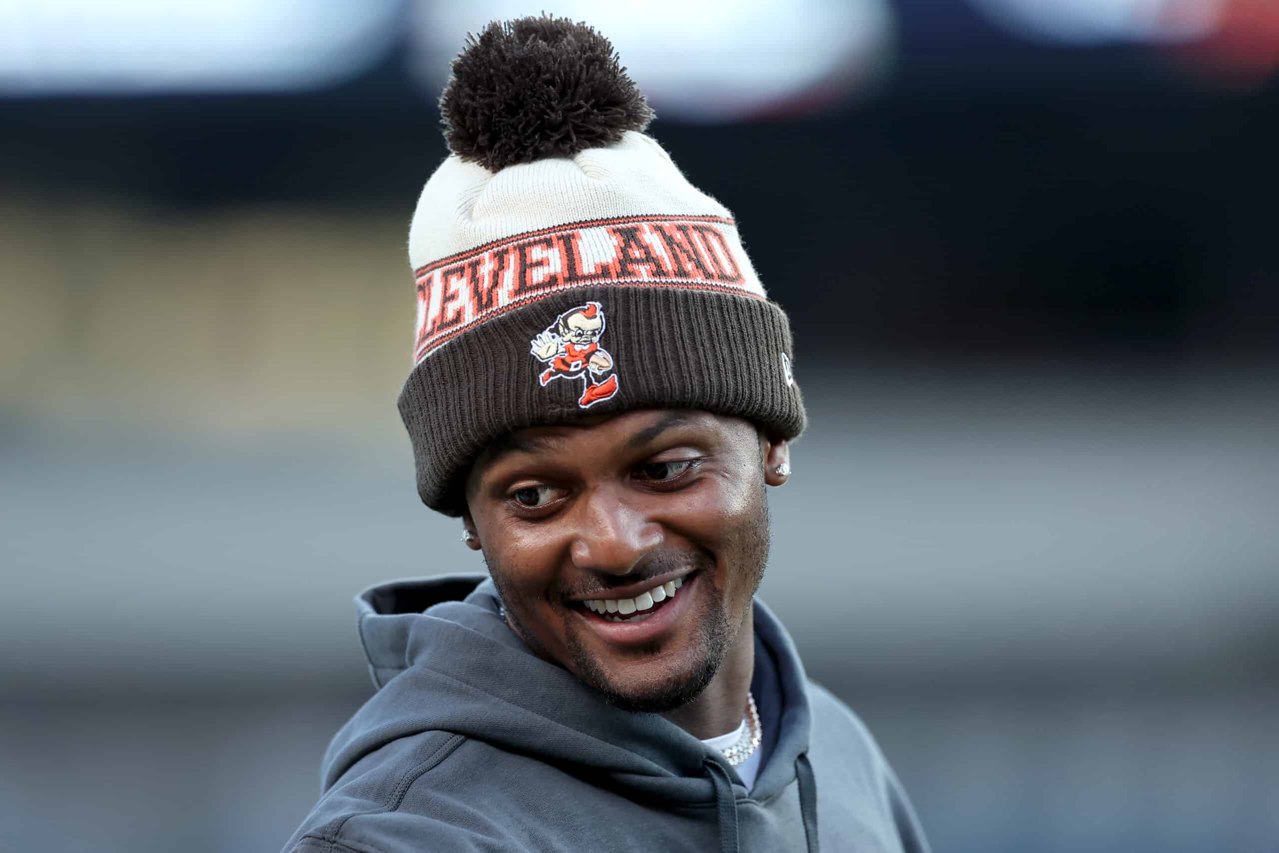 PHILADELPHIA, PENNSYLVANIA - AUGUST 17: Deshaun Watson #4 of the Cleveland Browns looks on before a preseason against the Philadelphia Eagles at Lincoln Financial Field on August 17, 2023 in Philadelphia, Pennsylvania.