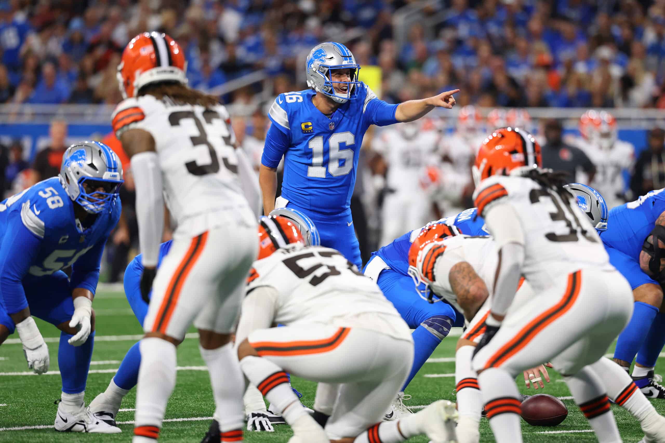 DETROIT, MICHIGAN - SEPTEMBER 28: Jared Goff #16 of the Detroit Lions plays against the Cleveland Browns at Ford Field on September 28, 2025 in Detroit, Michigan.