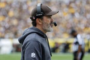 PITTSBURGH, PENNSYLVANIA - OCTOBER 12: Head coach Kevin Stefanski of the Cleveland Browns looks on against the Pittsburgh Steelers during the first quarter in the game at Acrisure Stadium on October 12, 2025 in Pittsburgh, Pennsylvania.