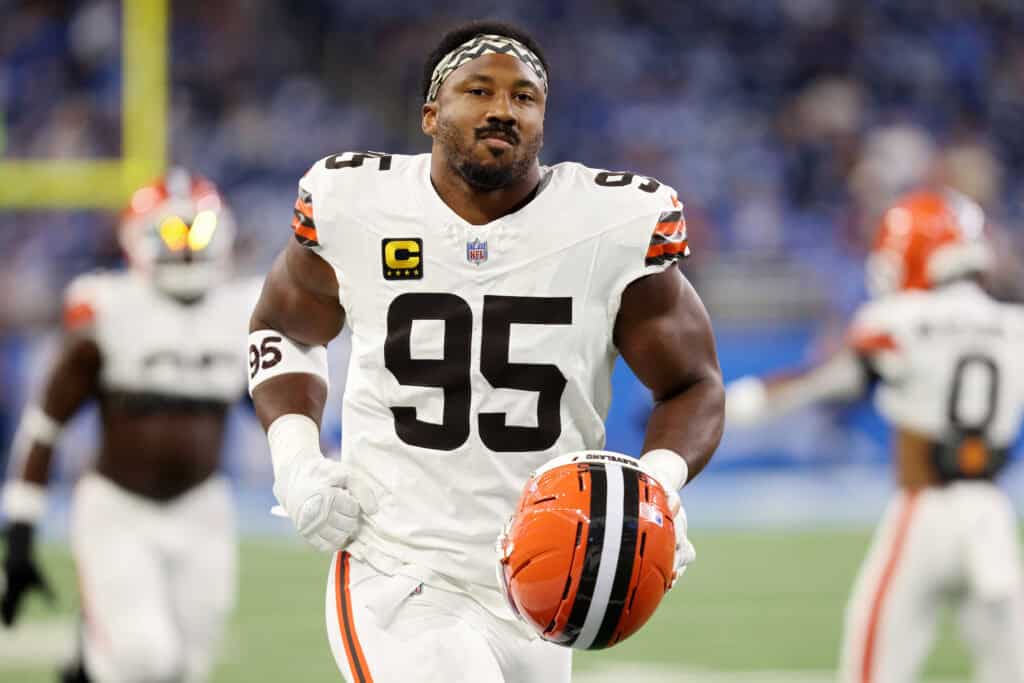 DETROIT, MICHIGAN - SEPTEMBER 28: Myles Garrett #95 of the Cleveland Browns warms up prior to the game against the Detroit Lions at Ford Field on September 28, 2025 in Detroit, Michigan.