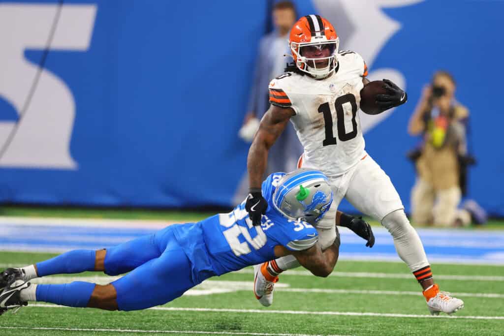 DETROIT, MICHIGAN - SEPTEMBER 28: Quinshon Judkins #10 of the Cleveland Browns plays against the Detroit Lions at Ford Field on September 28, 2025 in Detroit, Michigan.