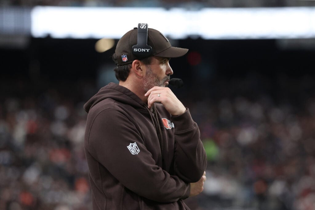 LAS VEGAS, NEVADA - NOVEMBER 23: Head coach Kevin Stefanski of the Cleveland Browns looks on in the game against the Las Vegas Raiders at Allegiant Stadium on November 23, 2025 in Las Vegas, Nevada.