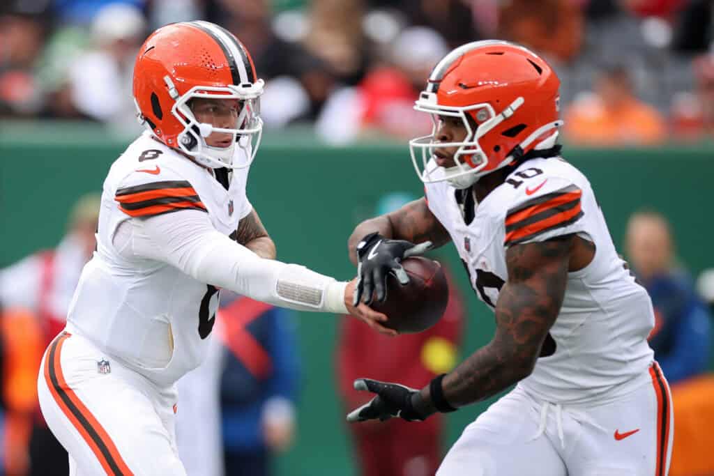 EAST RUTHERFORD, NEW JERSEY - NOVEMBER 09: Dillon Gabriel #8 hands the ball off to Quinshon Judkins #10 of the Cleveland Browns during the first half against the New York Jets in the game at MetLife Stadium on November 09, 2025 in East Rutherford, New Jersey.