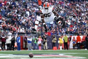 FOXBOROUGH, MASSACHUSETTS - OCTOBER 26: David Njoku #85 of the Cleveland Browns celebrates after scoring a touchdown against the New England Patriots during the fourth quarter in the game at Gillette Stadium on October 26, 2025 in Foxborough, Massachusetts.