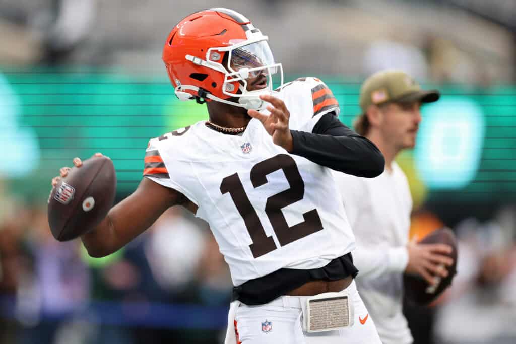 EAST RUTHERFORD, NEW JERSEY - NOVEMBER 09: Shedeur Sanders #12 of the Cleveland Browns warms up prior to the game against the New York Jets at MetLife Stadium on November 09, 2025 in East Rutherford, New Jersey.