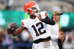 EAST RUTHERFORD, NEW JERSEY - NOVEMBER 09: Shedeur Sanders #12 of the Cleveland Browns warms up prior to the game against the New York Jets at MetLife Stadium on November 09, 2025 in East Rutherford, New Jersey.