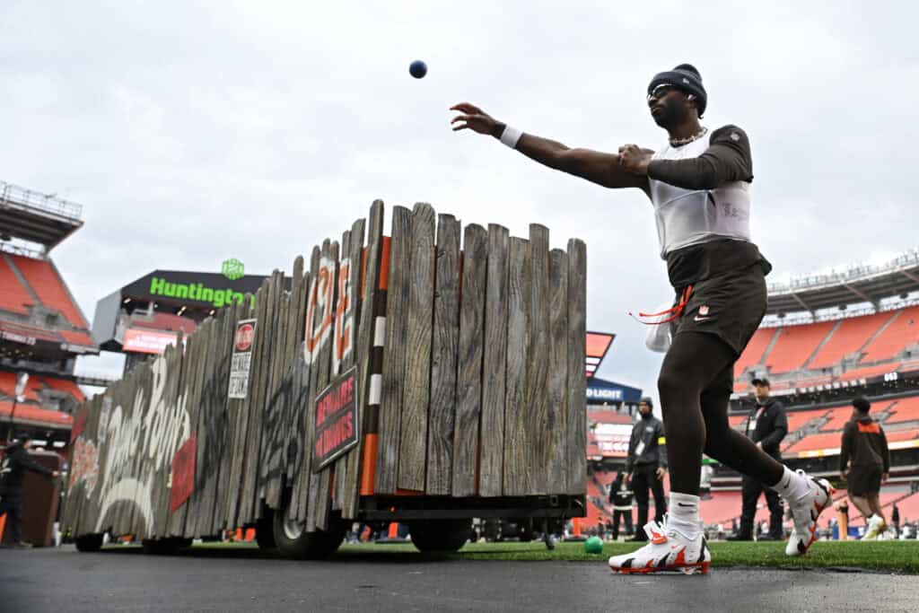 CLEVELAND, OHIO - OCTOBER 19: Shedeur Sanders #12 of the Cleveland Browns warms up prior to a game against the Miami Dolphins at Huntington Bank Field on October 19, 2025 in Cleveland, Ohio.
