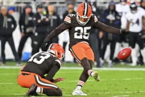 CLEVELAND, OHIO - NOVEMBER 16: Andre Szmyt #25 of the Cleveland Browns kicks a field goal against the Baltimore Ravens during the first quarter at Huntington Bank Field on November 16, 2025 in Cleveland, Ohio.