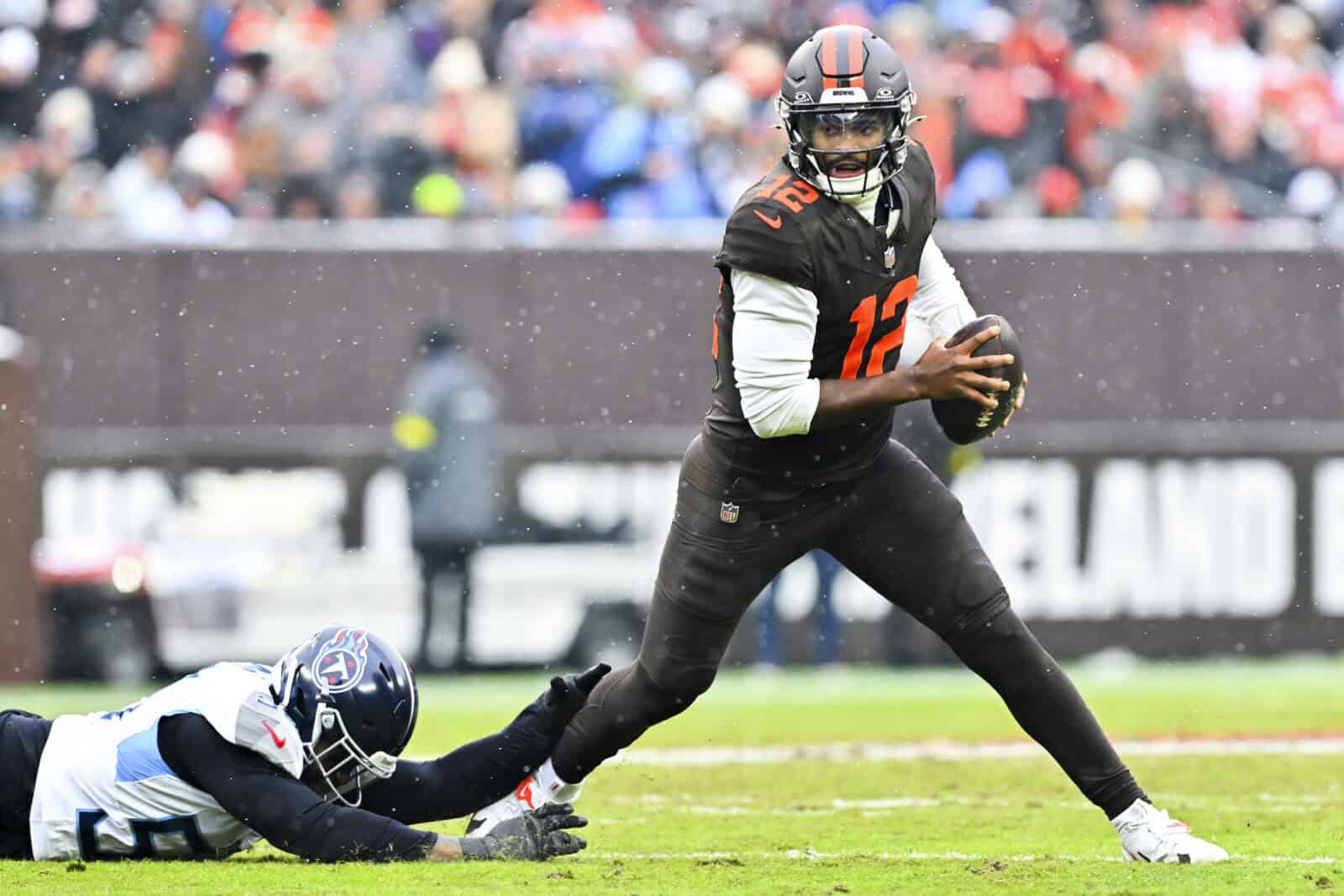 Alex Wright Reveals How Players Feel About Shedeur Sanders