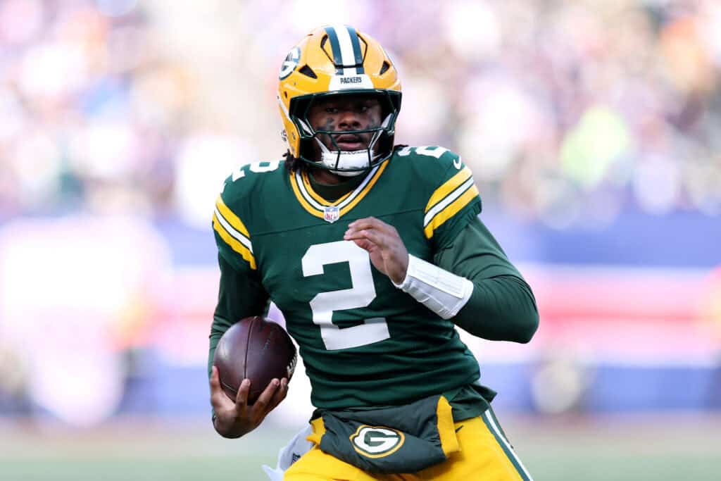 EAST RUTHERFORD, NEW JERSEY - NOVEMBER 16: Malik Willis #2 of the Green Bay Packers runs with the ball during the first half against the New York Giants at MetLife Stadium on November 16, 2025 in East Rutherford, New Jersey.