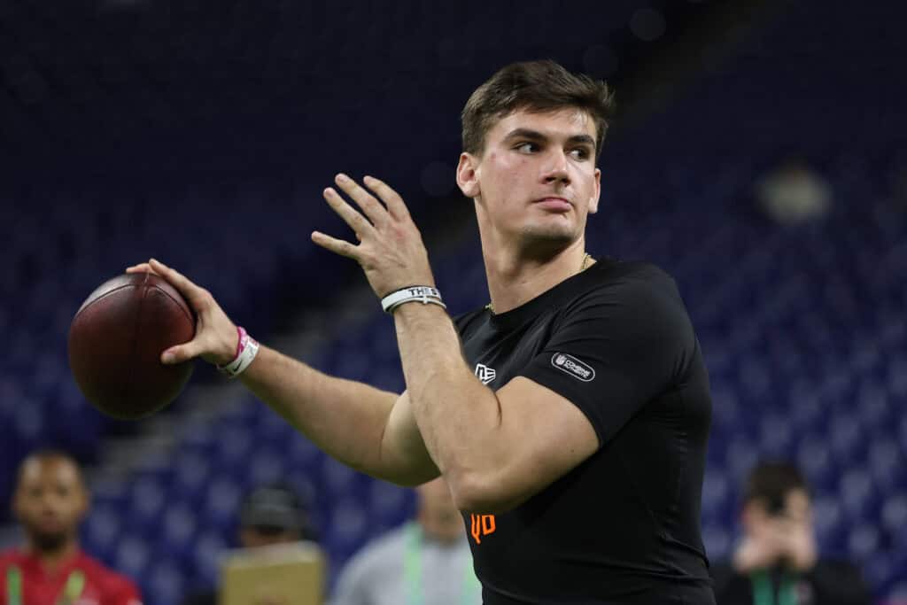 INDIANAPOLIS, INDIANA - FEBRUARY 28: Ty Simpson of the Alabama Crimson Tide throws a pass during the 2026 NFL Scouting Combine at Lucas Oil Stadium on February 28, 2026 in Indianapolis, Indiana.