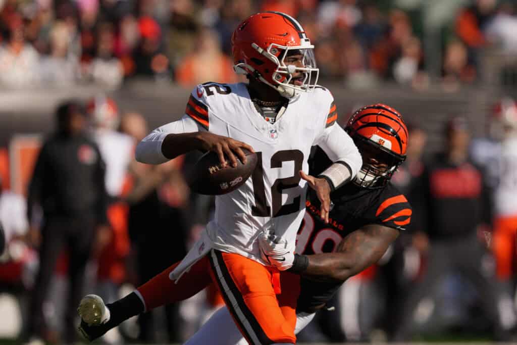 CINCINNATI, OHIO - JANUARY 04: Shedeur Sanders #12 of the Cleveland Browns throws a pass against Myles Murphy #99 of the Cincinnati Bengals during the first quarter of the game at Paycor Stadium on January 04, 2026 in Cincinnati, Ohio.