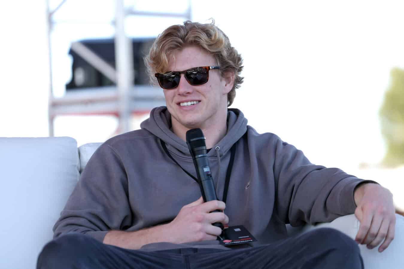 SANTA CLARA, CALIFORNIA - FEBRUARY 08: Carson Schwesinger speaks onstage during the 2026 Players Tailgate Santa Clara on February 08, 2026 in Santa Clara, California.