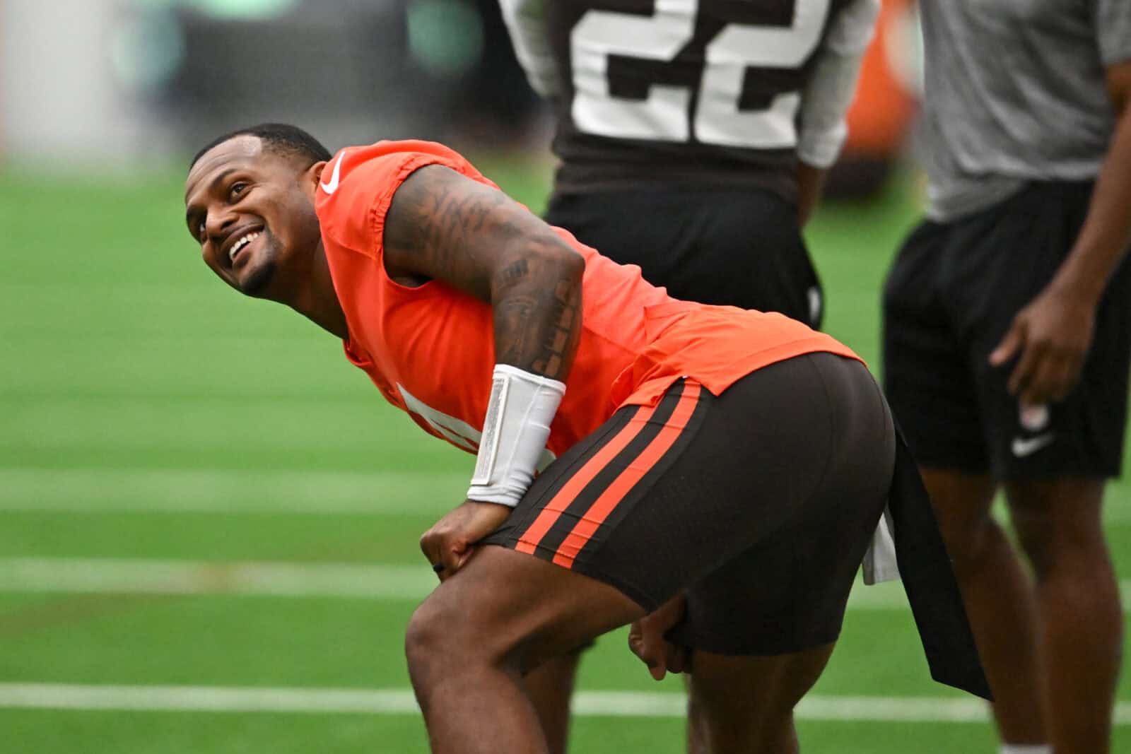 Former NFL Player Makes A Compelling Case For Deshaun Watson