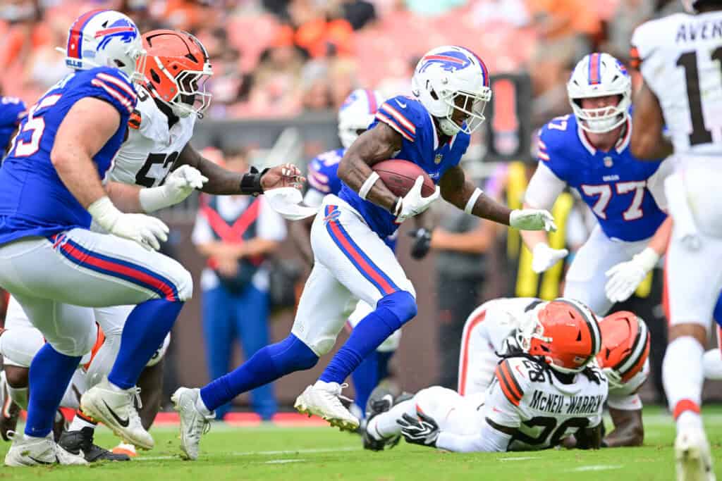 CLEVELAND, OHIO - AUGUST 22: Mecole Hardman Jr. #1 of the Buffalo Bills carries the ball to score a nine-yard touchdown during the second quarter of a preseason game against the Cleveland Browns at Huntington Bank Field on August 22, 2026 in Cleveland, Ohio.