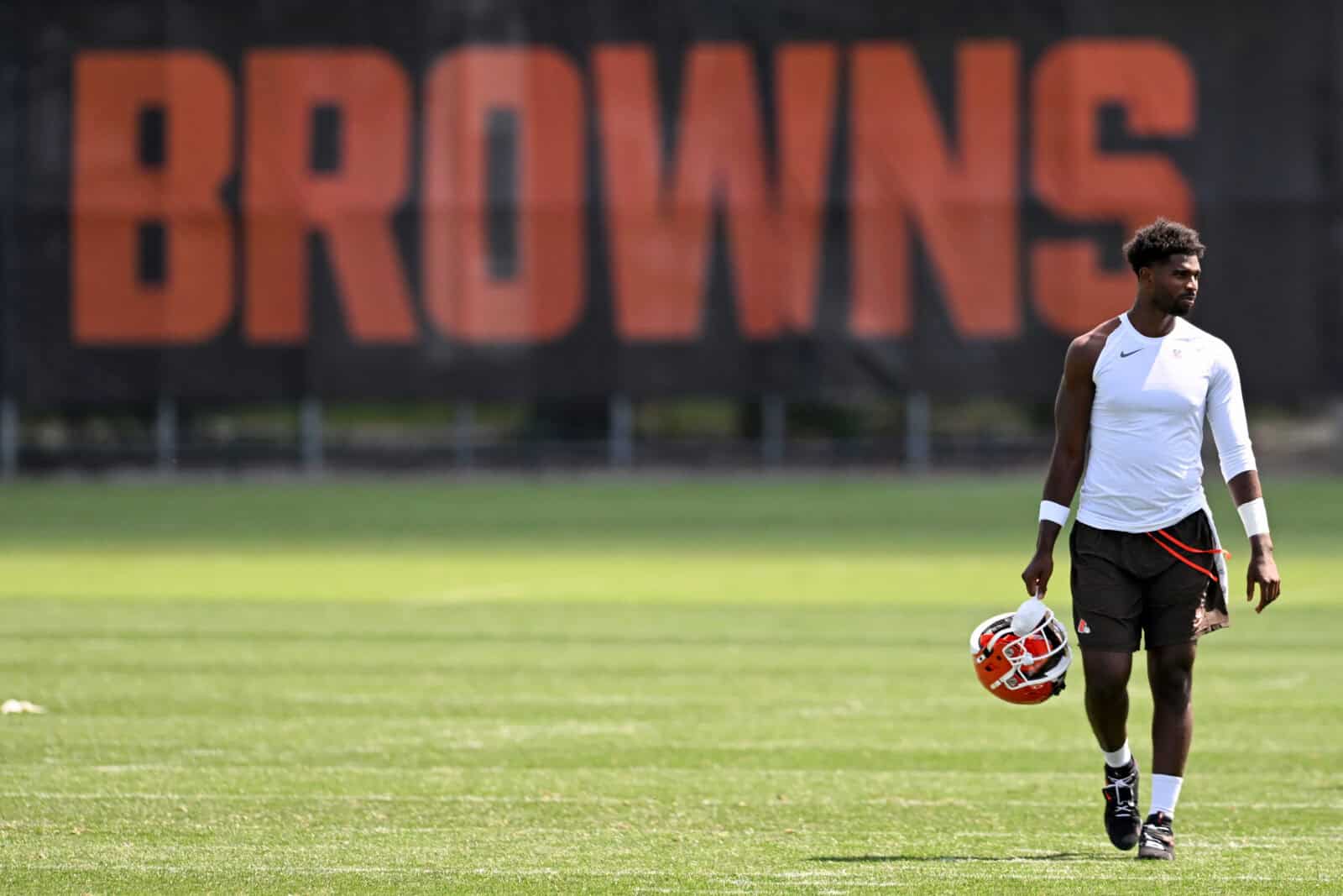 Shedeur Sanders Continues To Show Great Chemistry With Rookie WR