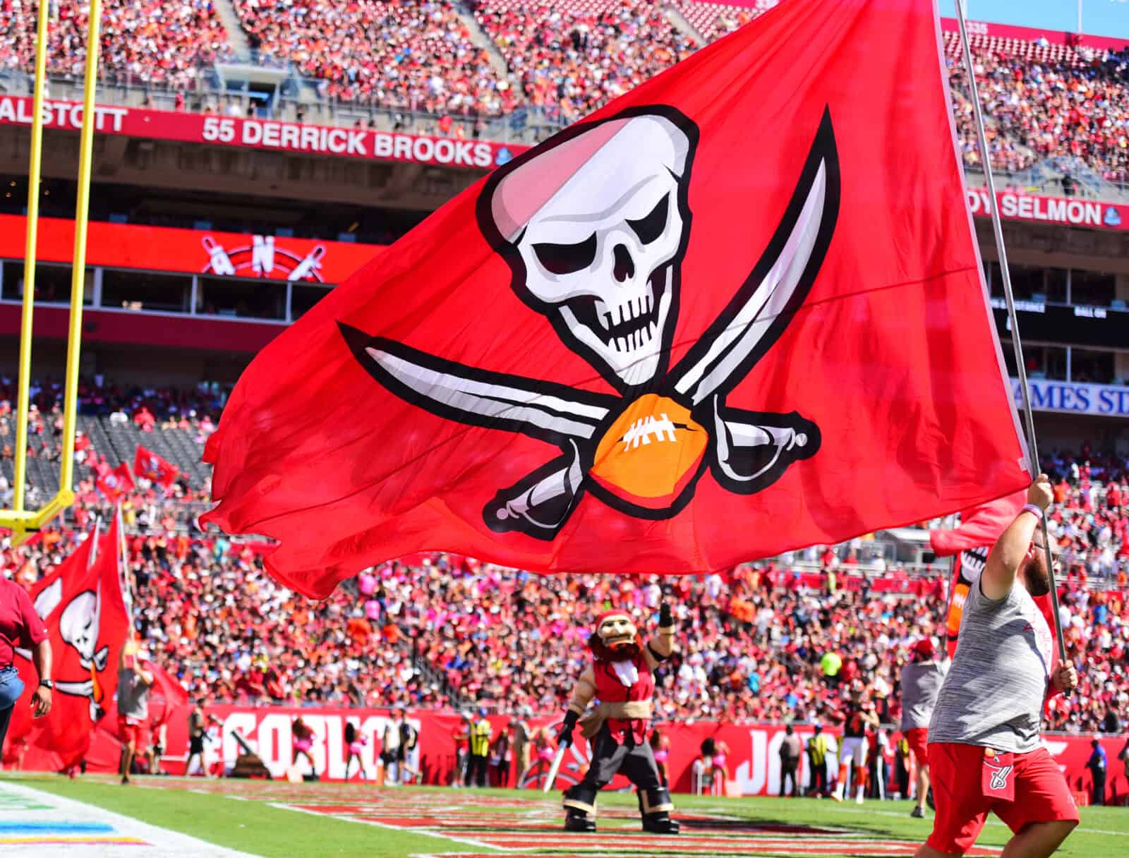 Analyst Makes Surprising Browns-Buccaneers Prediction