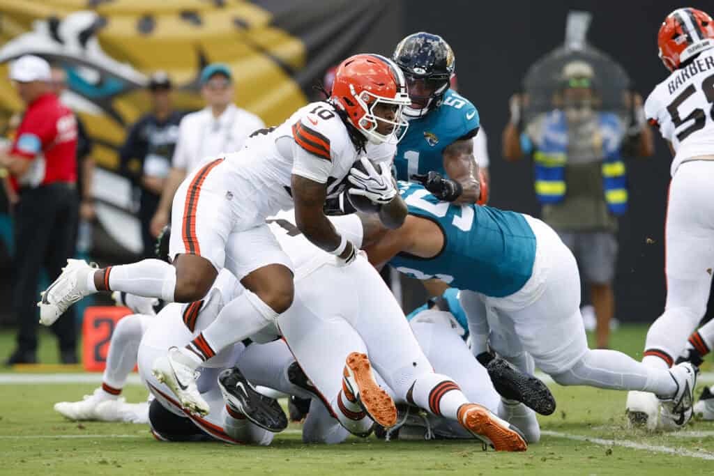 JACKSONVILLE, FLORIDA - SEPTEMBER 13: Quinshon Judkins #10 of the Cleveland Browns runs the ball against the Jacksonville Jaguars during the first quarter of the game at EverBank Stadium on September 13, 2026 in Jacksonville, Florida.