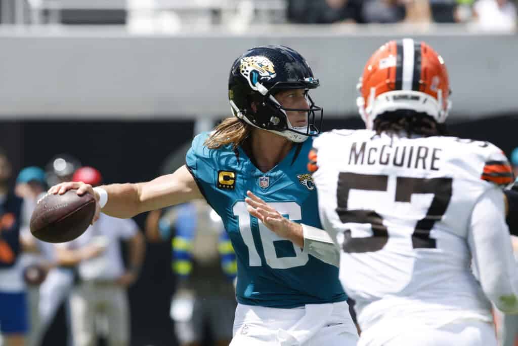 JACKSONVILLE, FLORIDA - SEPTEMBER 13: Trevor Lawrence #16 of the Jacksonville Jaguars throws a pass against the Cleveland Browns during the second quarter of the game at EverBank Stadium on September 13, 2026 in Jacksonville, Florida.