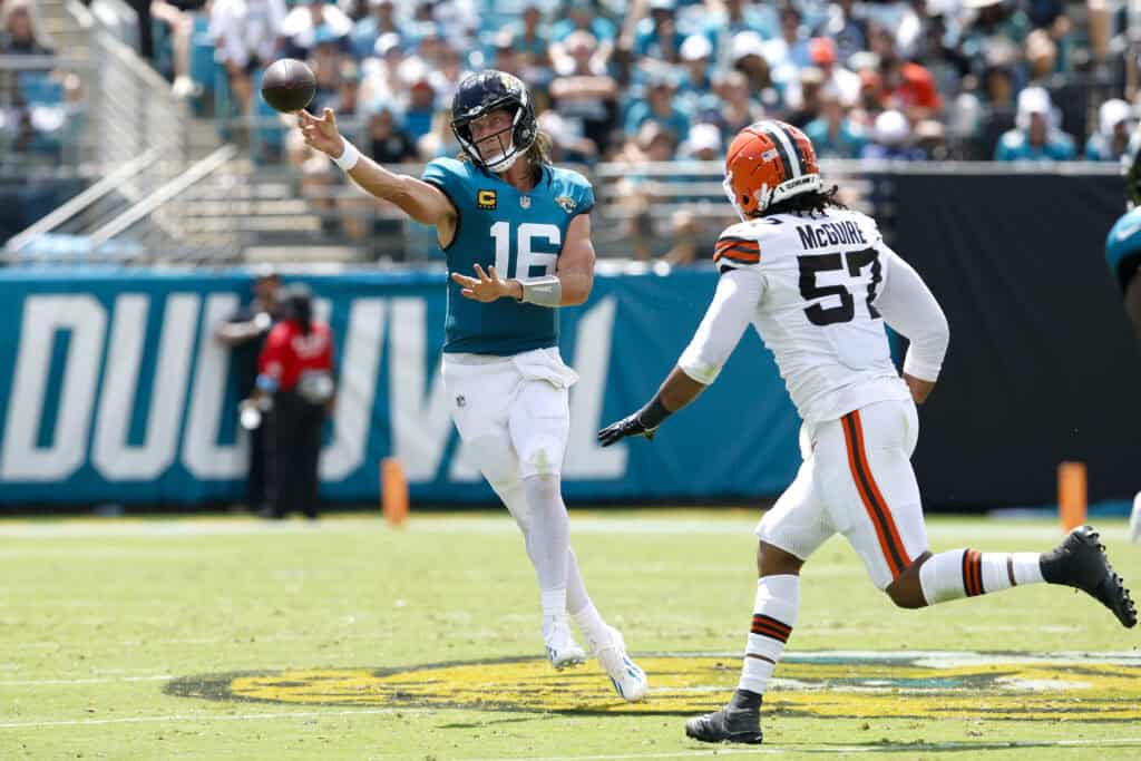 JACKSONVILLE, FLORIDA - SEPTEMBER 13: Trevor Lawrence #16 of the Jacksonville Jaguars throws a pass against the Cleveland Browns during the first quarter of the game at EverBank Stadium on September 13, 2026 in Jacksonville, Florida.