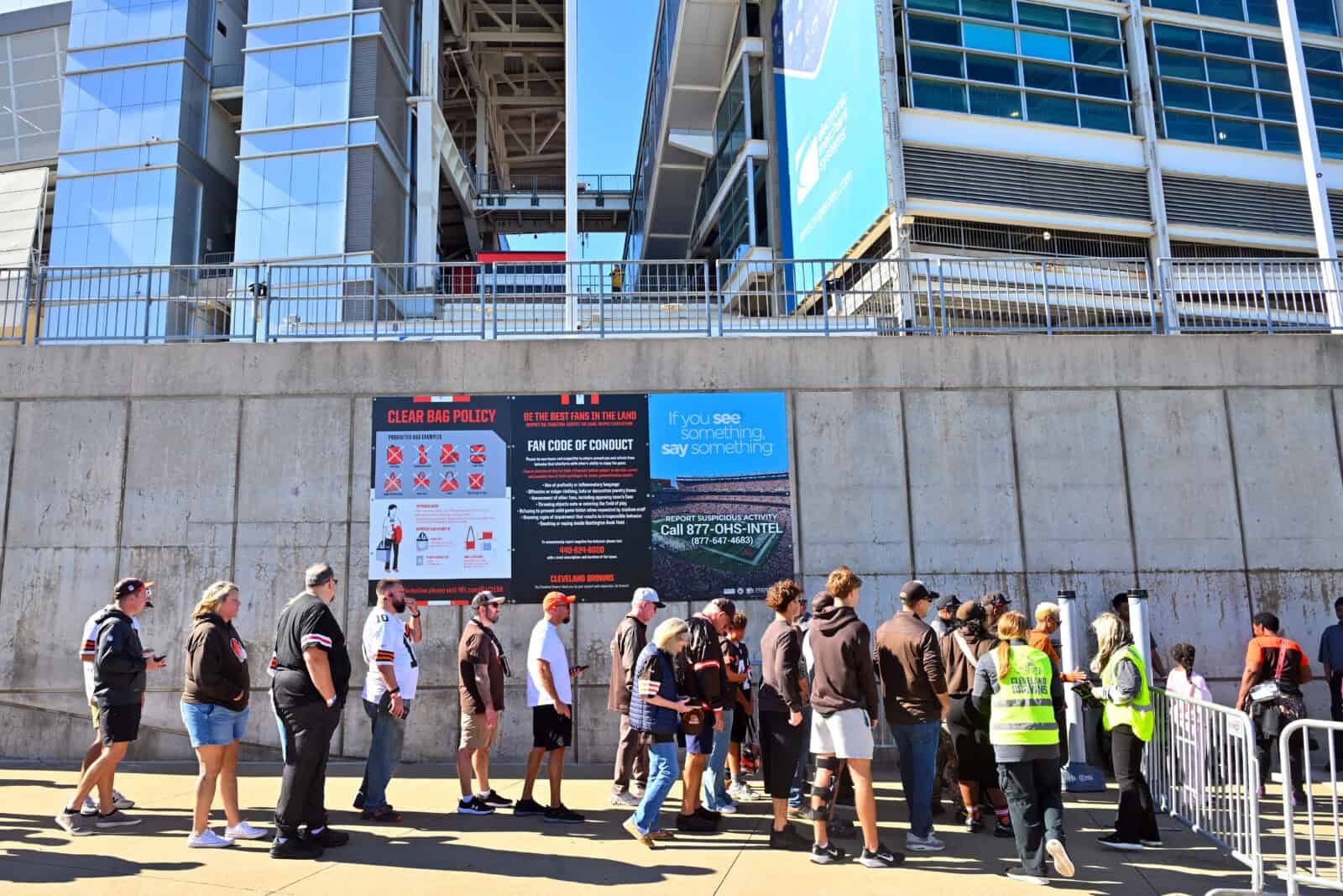 Video Shows Wild Fight That Broke Out At Browns Game Sunday