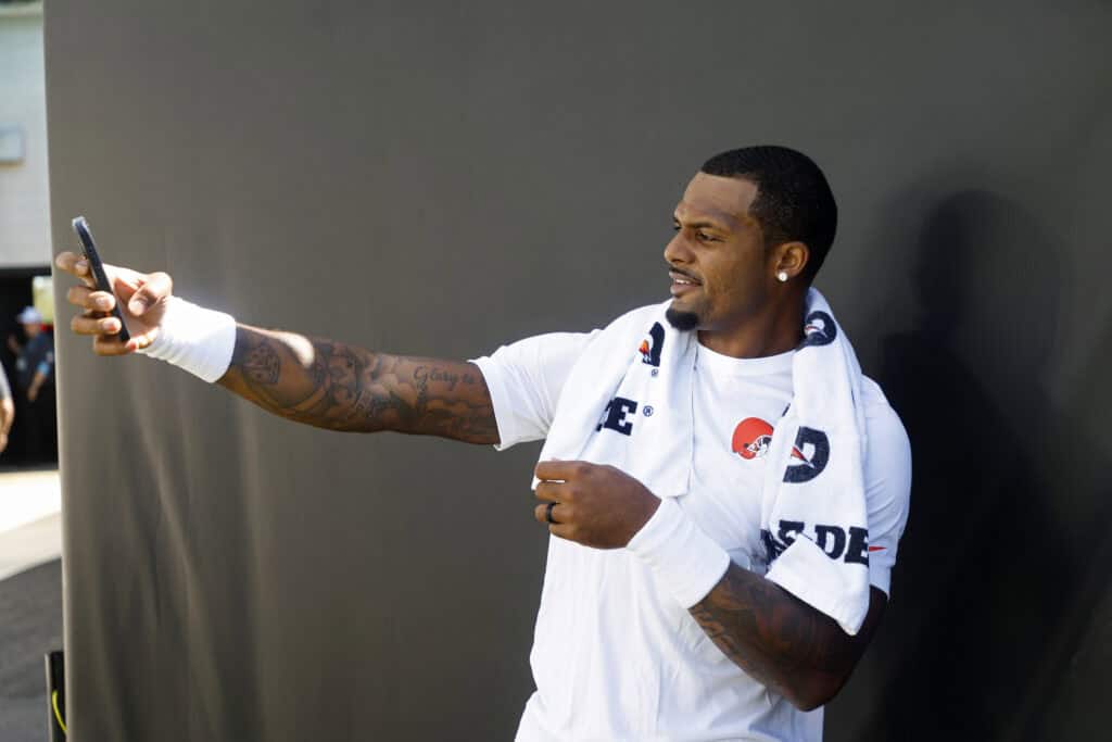 JACKSONVILLE, FLORIDA - SEPTEMBER 13: Denzel Boston #12 of the Cleveland Browns takes a selfie during warmups prior to the game against the Jacksonville Jaguars at EverBank Stadium on September 13, 2026 in Jacksonville, Florida. (