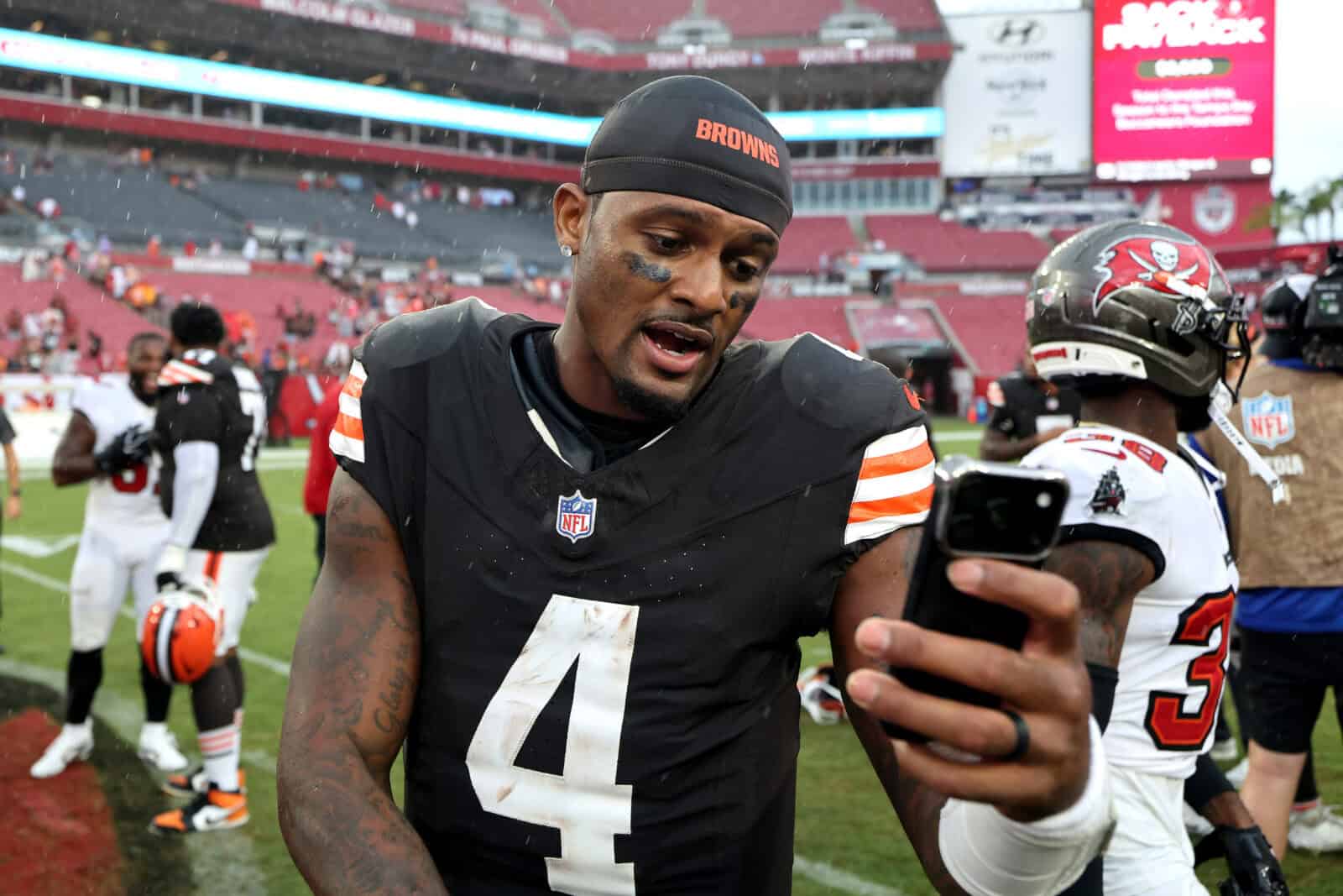Video Shows Deshaun Watson Celebrating After Sunday’s Win