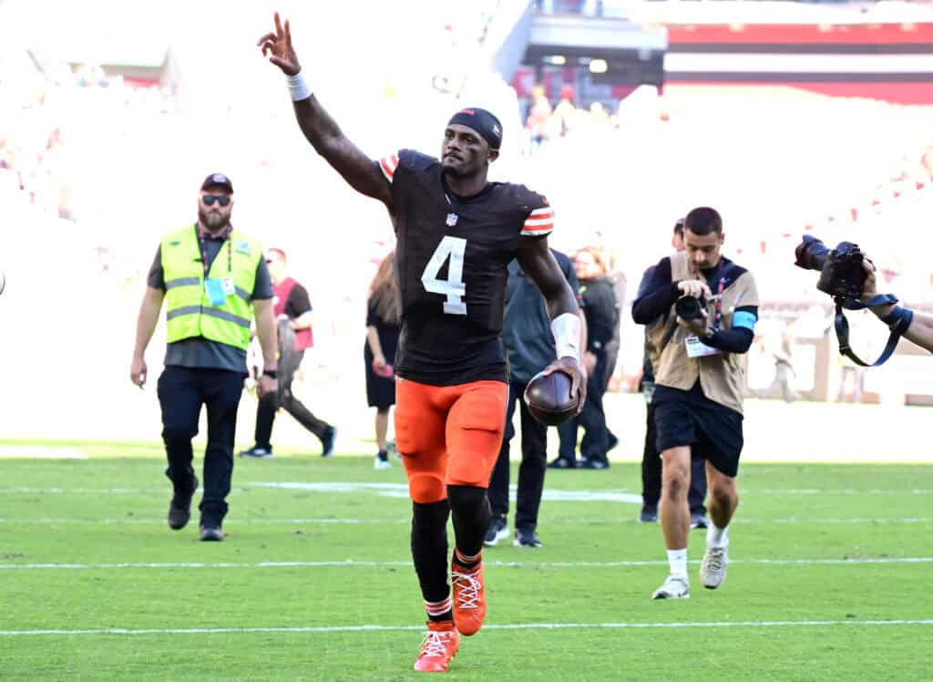 CLEVELAND, OHIO - SEPTEMBER 27: Deshaun Watson #4 of the Cleveland Browns celebrates the 21-18 win Carolina Panthers at Huntington Bank Field on September 27, 2026 in Cleveland, Ohio.