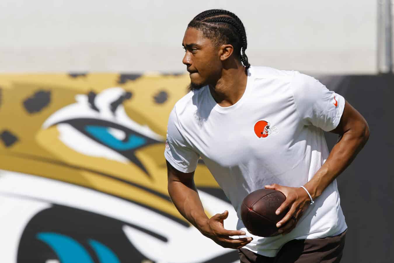 JACKSONVILLE, FLORIDA - SEPTEMBER 13: Taylen Green #15 of the Cleveland Browns warms up prior to the game against the Jacksonville Jaguars at EverBank Stadium on September 13, 2026 in Jacksonville, Florida.