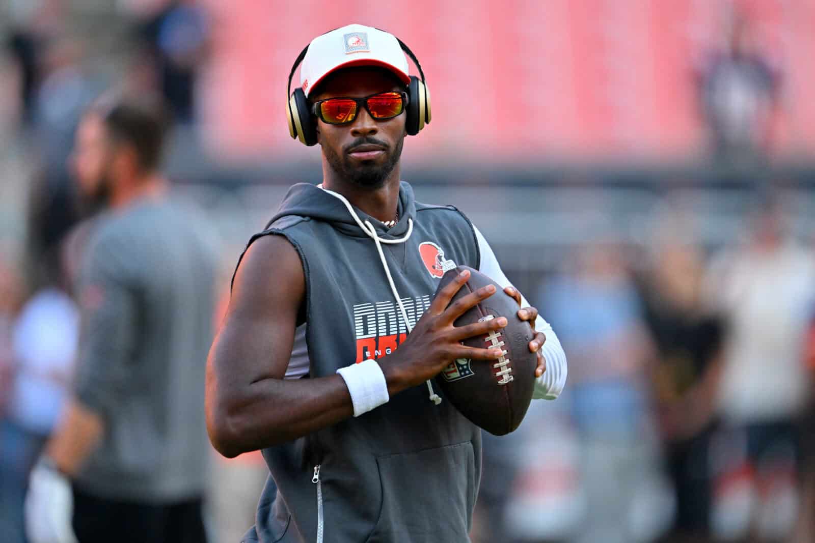 Analysts Raise Eyebrows At Shedeur Sanders’ Latest Move