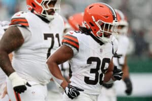 EAST RUTHERFORD, NEW JERSEY - OCTOBER 11: Jaleel McLaughlin #38 of the Cleveland Browns runs onto the field prior to the game against the New York Jets at MetLife Stadium on October 11, 2026 in East Rutherford, New Jersey