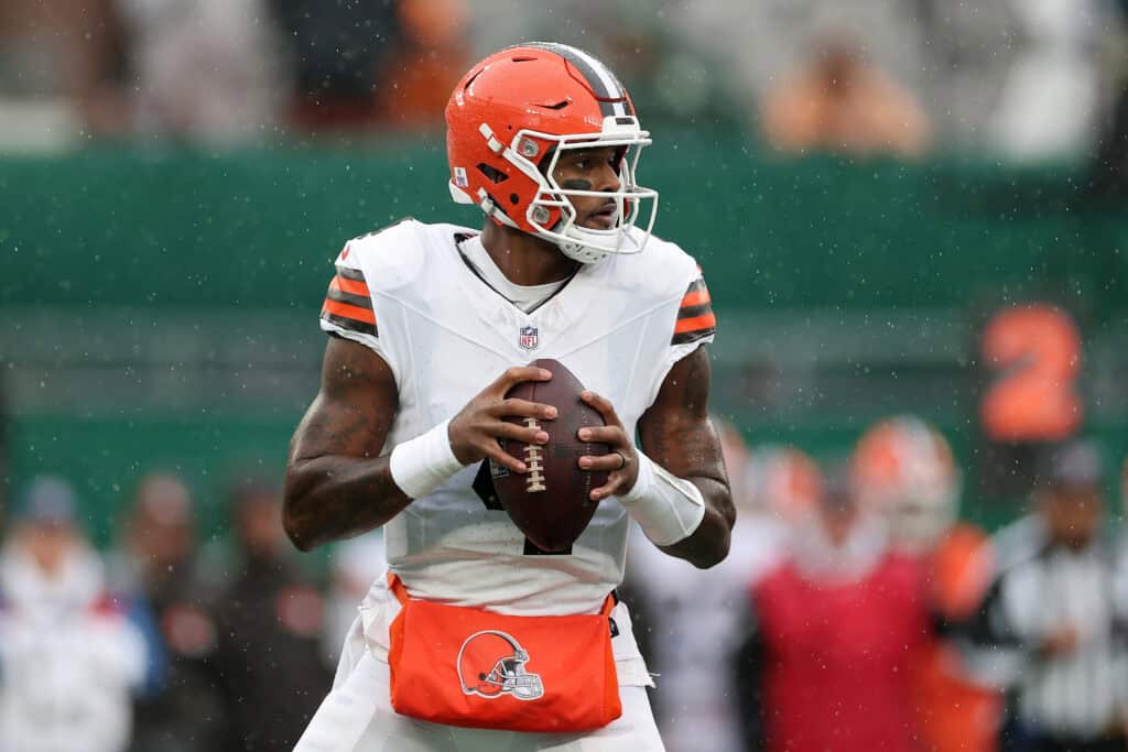 EAST RUTHERFORD, NEW JERSEY - OCTOBER 11: Deshaun Watson #4 of the Cleveland Browns looks to pass during the first quarter of the game against the New York Jets at MetLife Stadium on October 11, 2026 in East Rutherford, New Jersey.