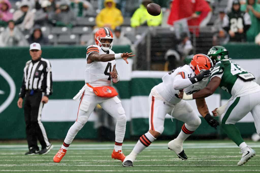 EAST RUTHERFORD, NEW JERSEY - OCTOBER 11: Deshaun Watson #4 of the Cleveland Browns makes a pass during the first quarter of the game against the New York Jets at MetLife Stadium on October 11, 2026 in East Rutherford, New Jersey.