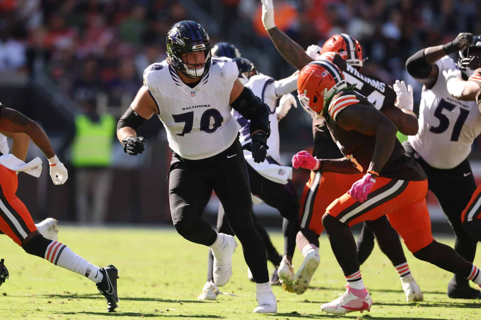 Former AFC North Coach Is Sold On The Browns’ Defense