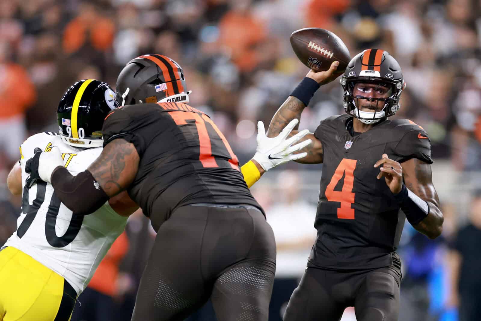 Former NFL Coach Sees Something Familiar In Deshaun Watson